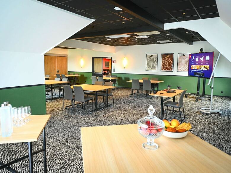Hotel Ibis Beaune La Ferme Aux Vins