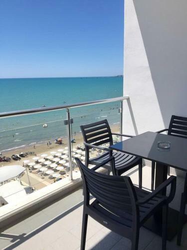 Cinco Beach Apartment