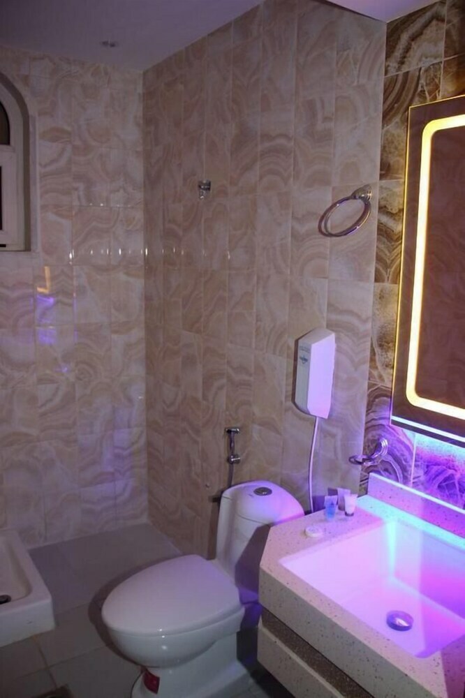 Apartamento Al Jowder Suits