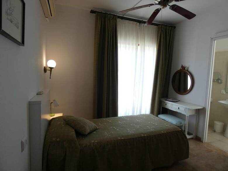 Hostal Port Fornells