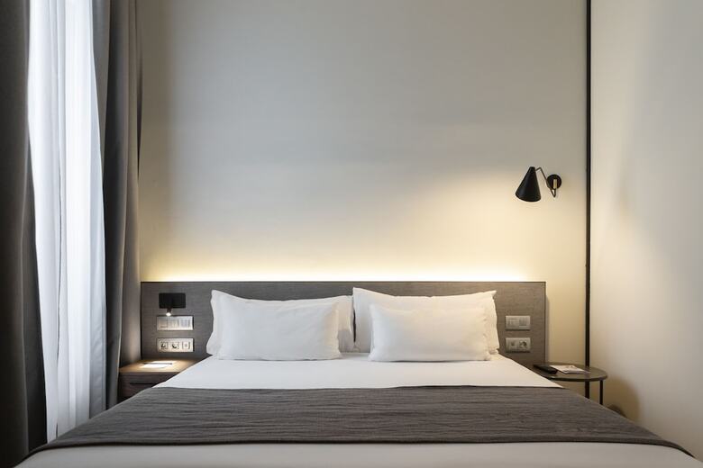 Hotel Icon Embassy