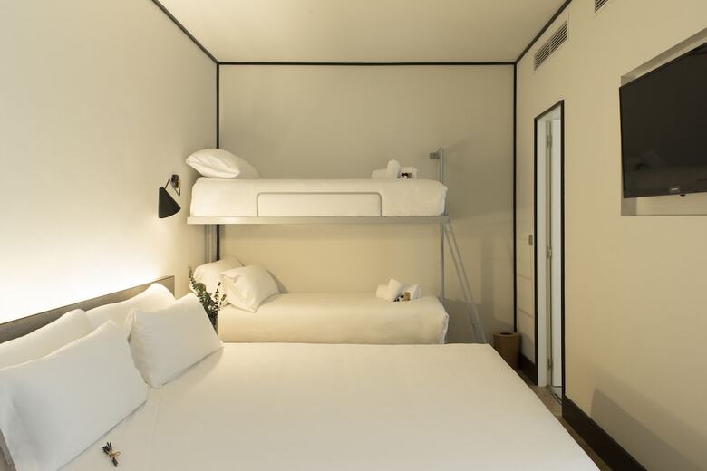 Hotel Icon Embassy
