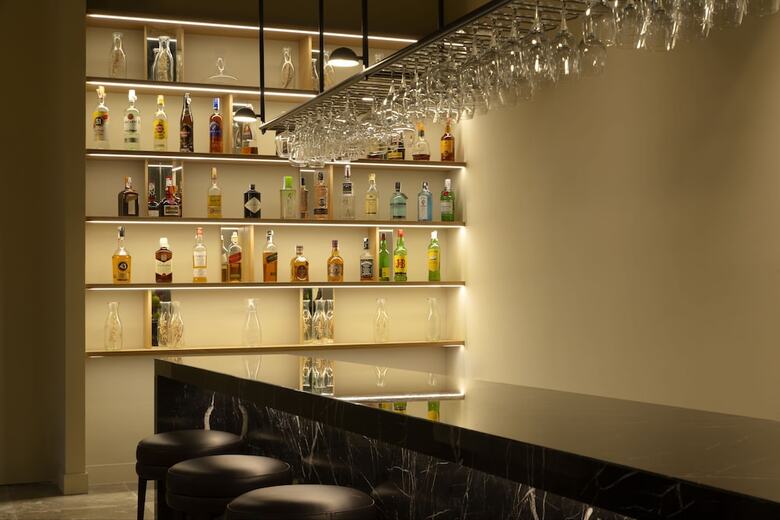 Hotel Icon Embassy