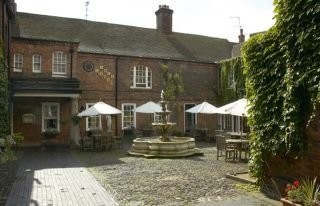 Hotel Mercure Farnham Bush