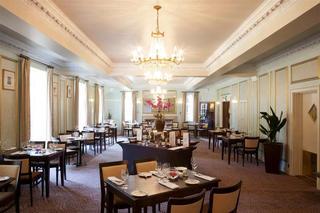 Hotel Mercure Farnham Bush