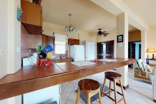 Suite F302 Mara Laguna