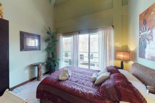 Suite G303 Mara Laguna