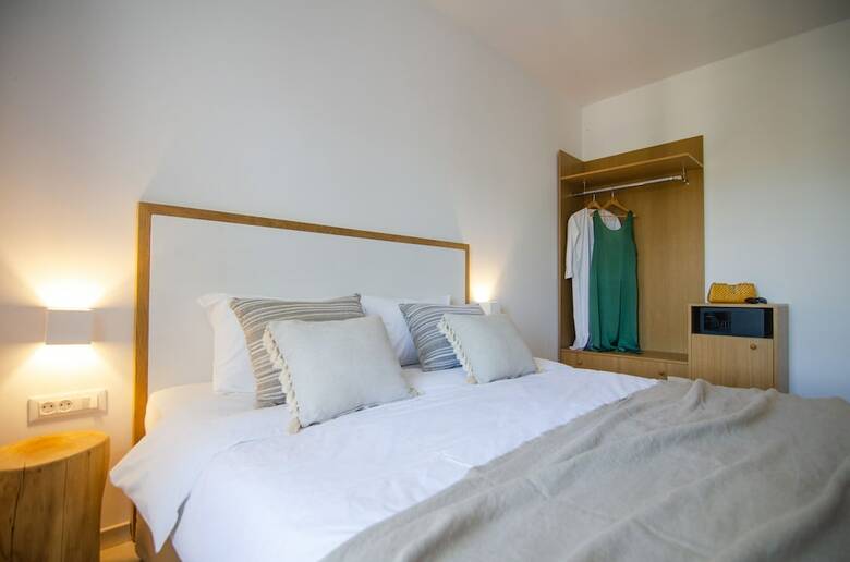 Hotel Dionysos Sea Side Resort