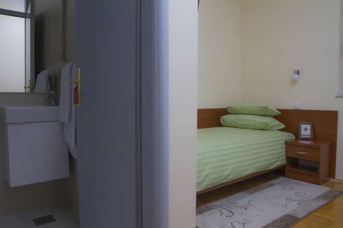 Hostal Guest House Snek