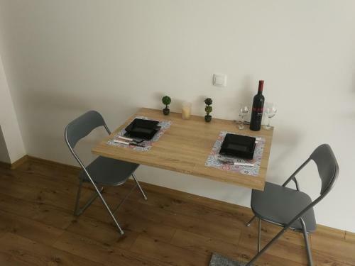 Studio Apartman Aras