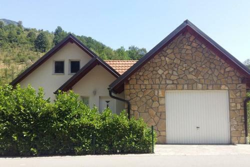 Cozy House Next To River Neretva In Nature