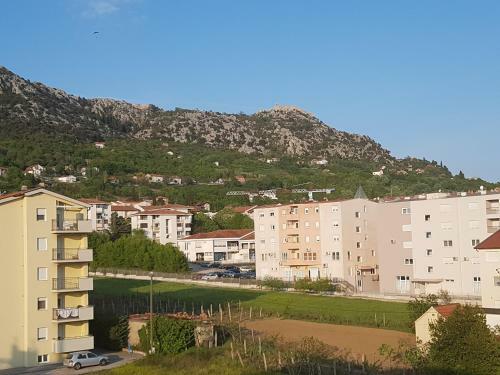 Apartman Lora
