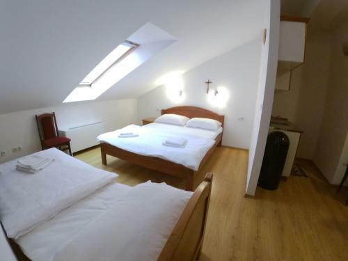 Hotel Bagari?