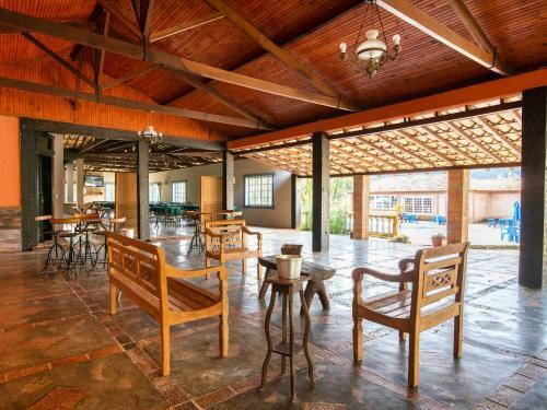 Hostal Pousada Serra Do Ouro