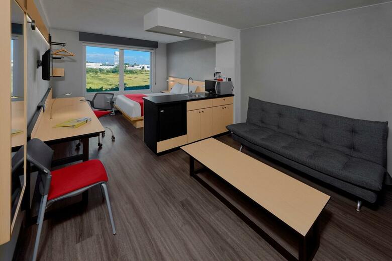 Hotel City Express San Luis Zona Universitaria
