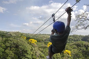 Hotel Borinquen Mountain Resort And Spa