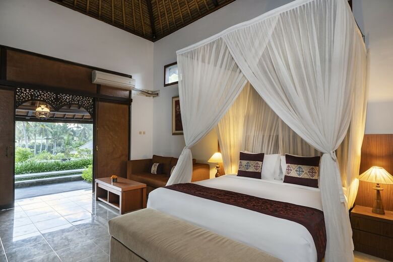 Hotel Agung Raka Bungalows
