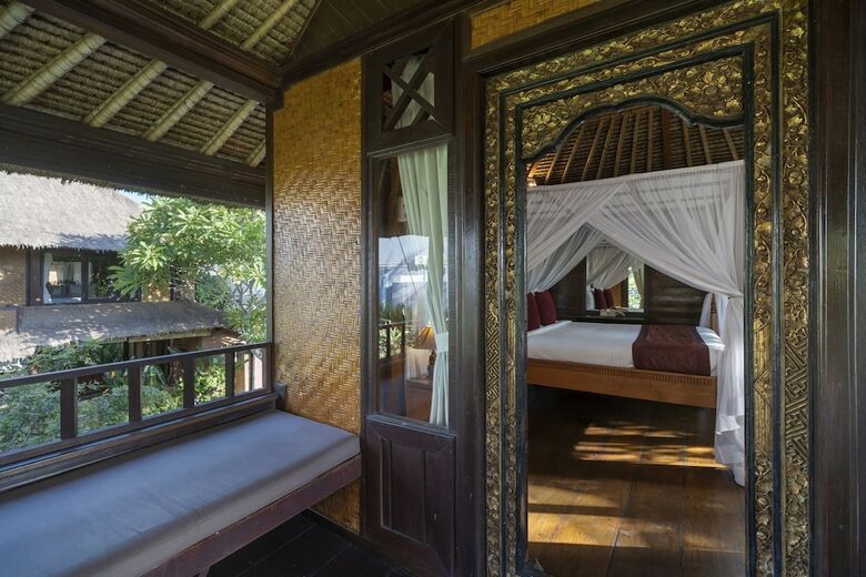 Hotel Agung Raka Bungalows