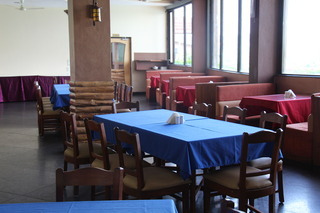 Hotel Nazri Resort