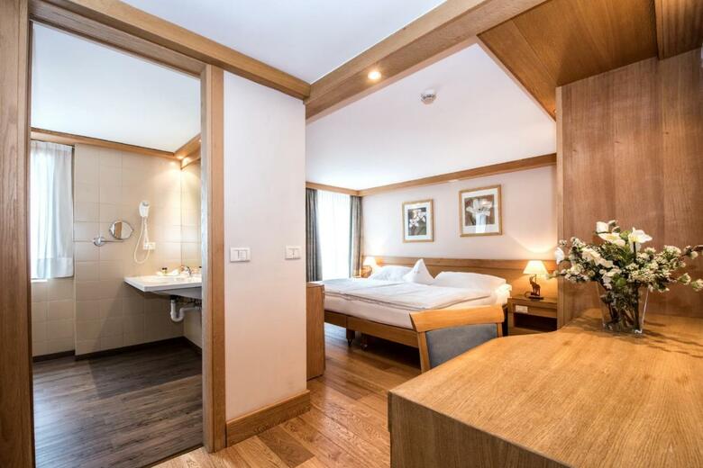 Sporthotel Sertorelli(.)