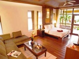 Hotel Green Papaya Resort