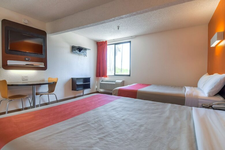 Motel 6 San Diego Hotel Circle