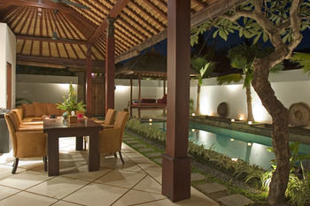 Ellora Villas