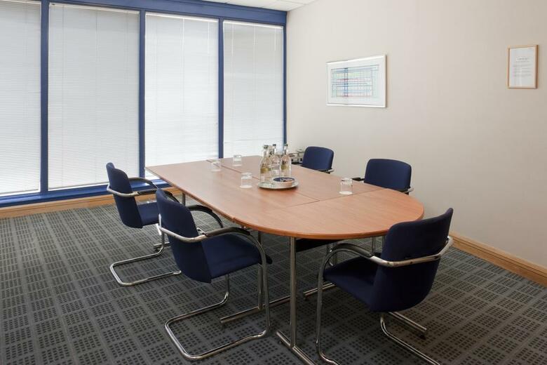 Hotel Holiday Inn London Heathrow Ariel