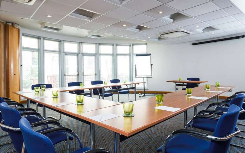 Hotel Holiday Inn London Heathrow Ariel