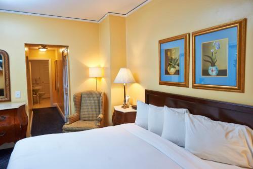 3 West Club Hotel