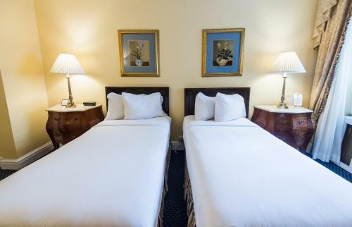 3 West Club Hotel