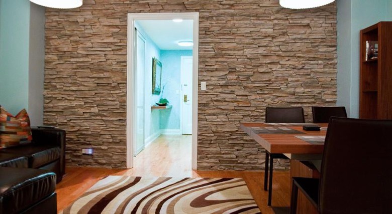 Lombardy Hotel