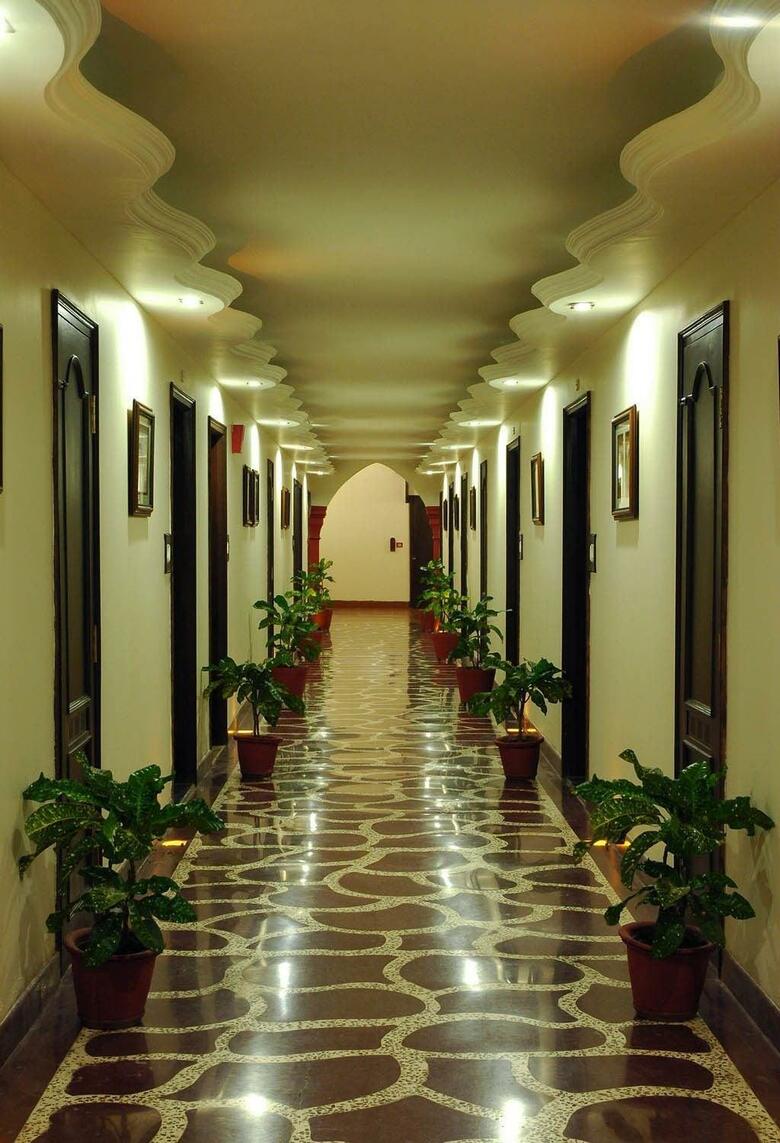 Hotel Noor Us Sabah Palace