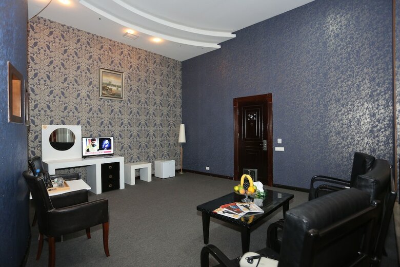 Hotel Ambassador