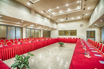 Ani Plaza Hotel