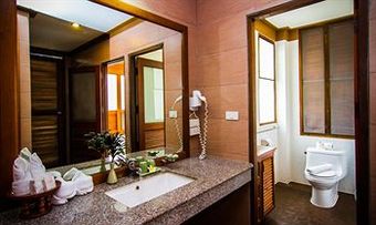 Hotel Cocopalm Beach Resort