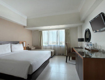 Hotel Santika Surabaya