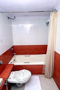 Hotel Quality Inn Regency Nasik