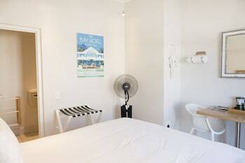 Hotel Camps Bay Resort