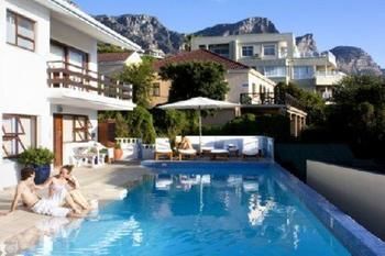 Hotel Camps Bay Resort