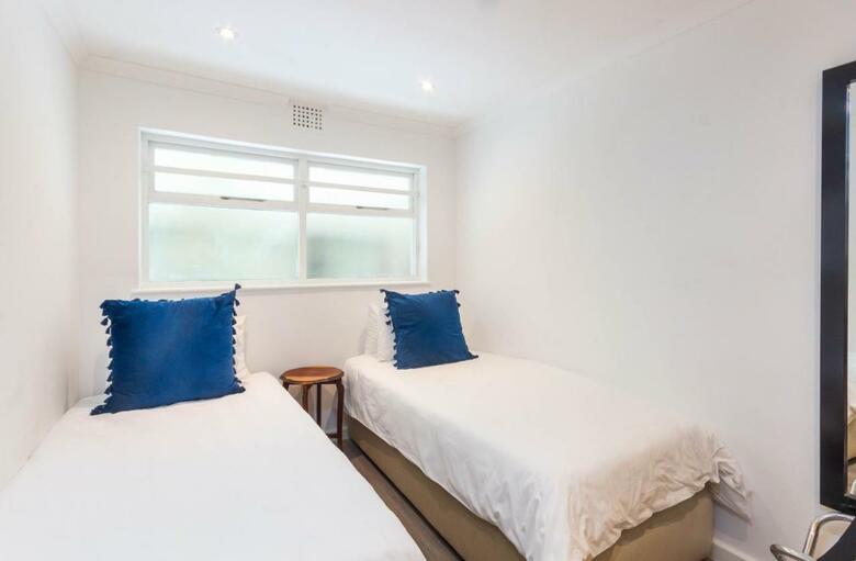 Hotel Mouille Point Village