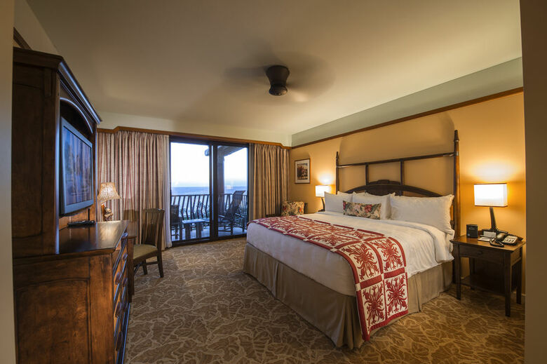 Aulani, A Disney Hotel & Resort