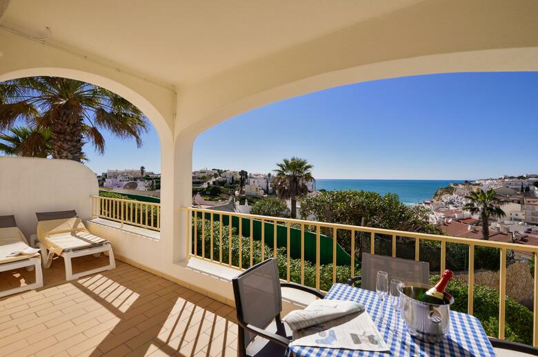 Aparthotel Monte Dourado