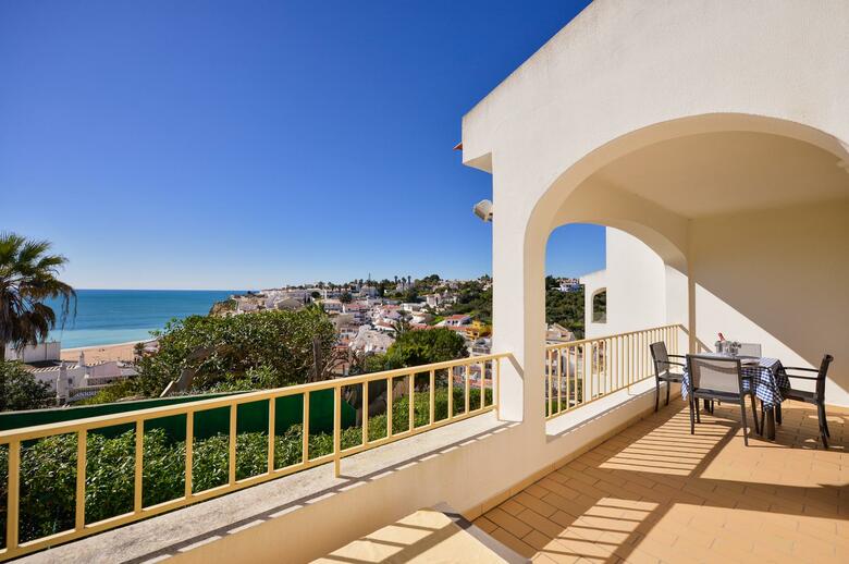 Aparthotel Monte Dourado