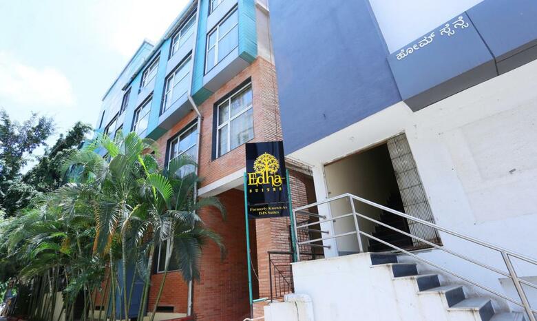 Hotel Isis Suites