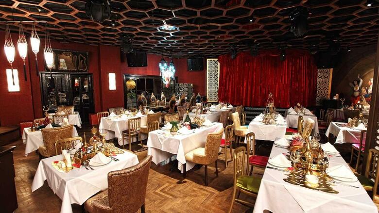 Hotel Cratos Premium