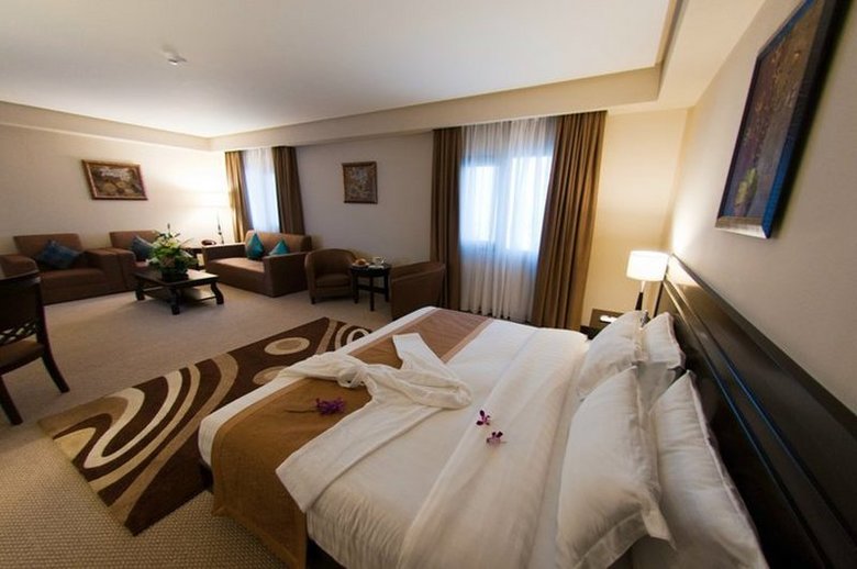 Hotel Monroe (est�ndar Alojamiento Y Desayuno)