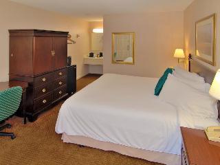 Hotel Econo Lodge Inn & Suites At Ft. Benning