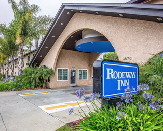 Hotel Rodeway Inn Near Legoland