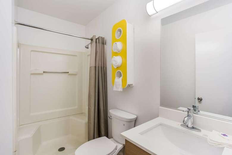 Hotel Suburban Extended Stay Bay Meadows